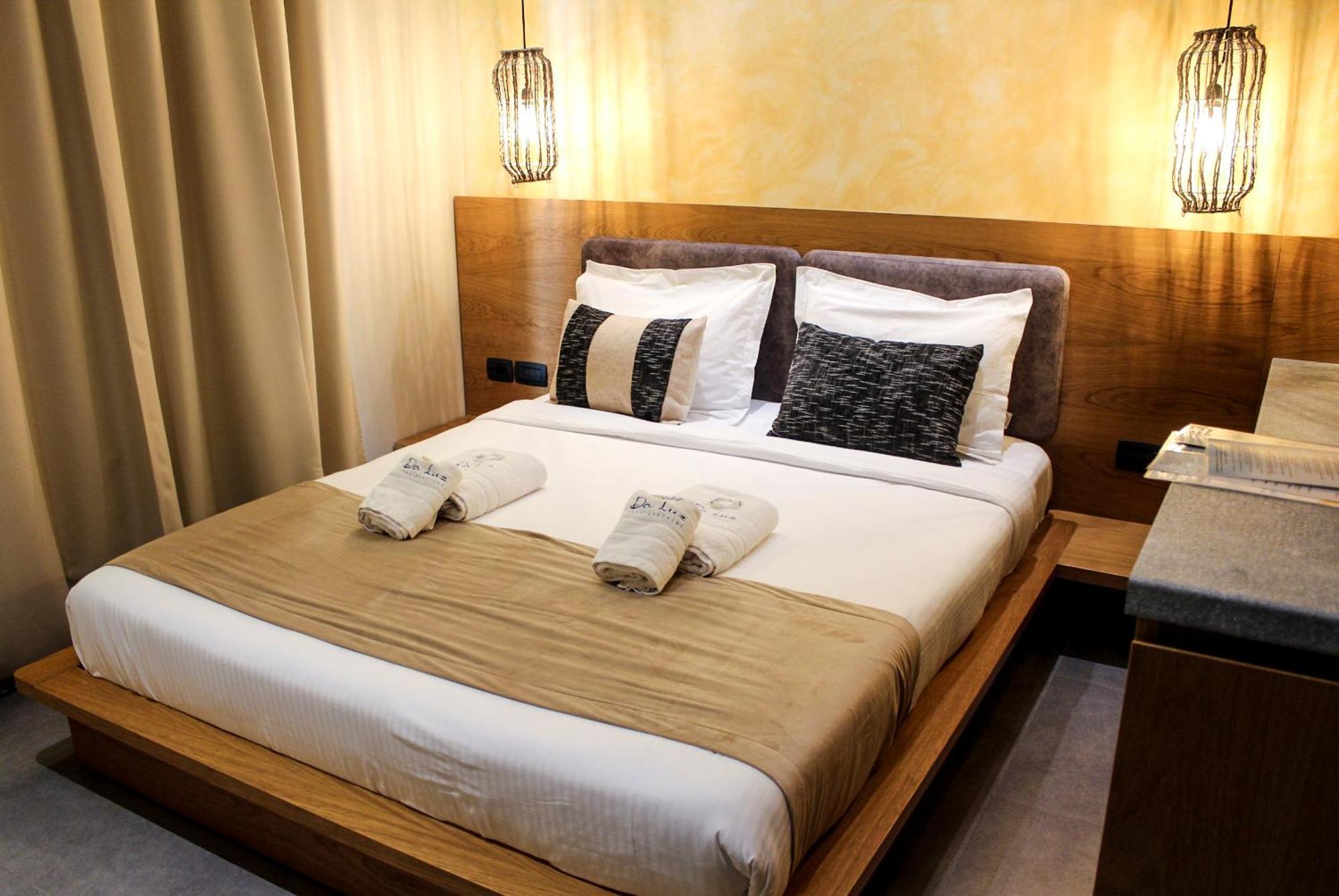 Da Luz Boutique Hotel Sarandë Esterno foto