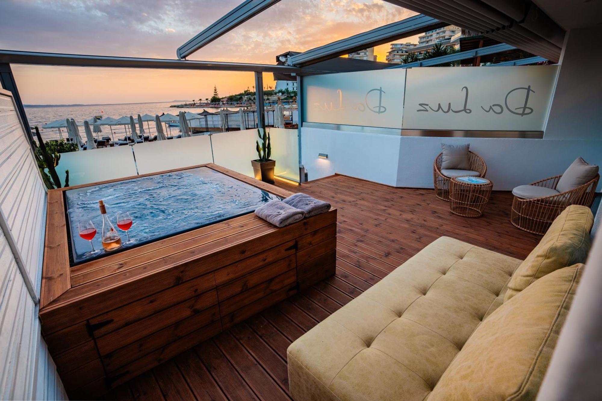 Da Luz Boutique Hotel Sarandë Esterno foto